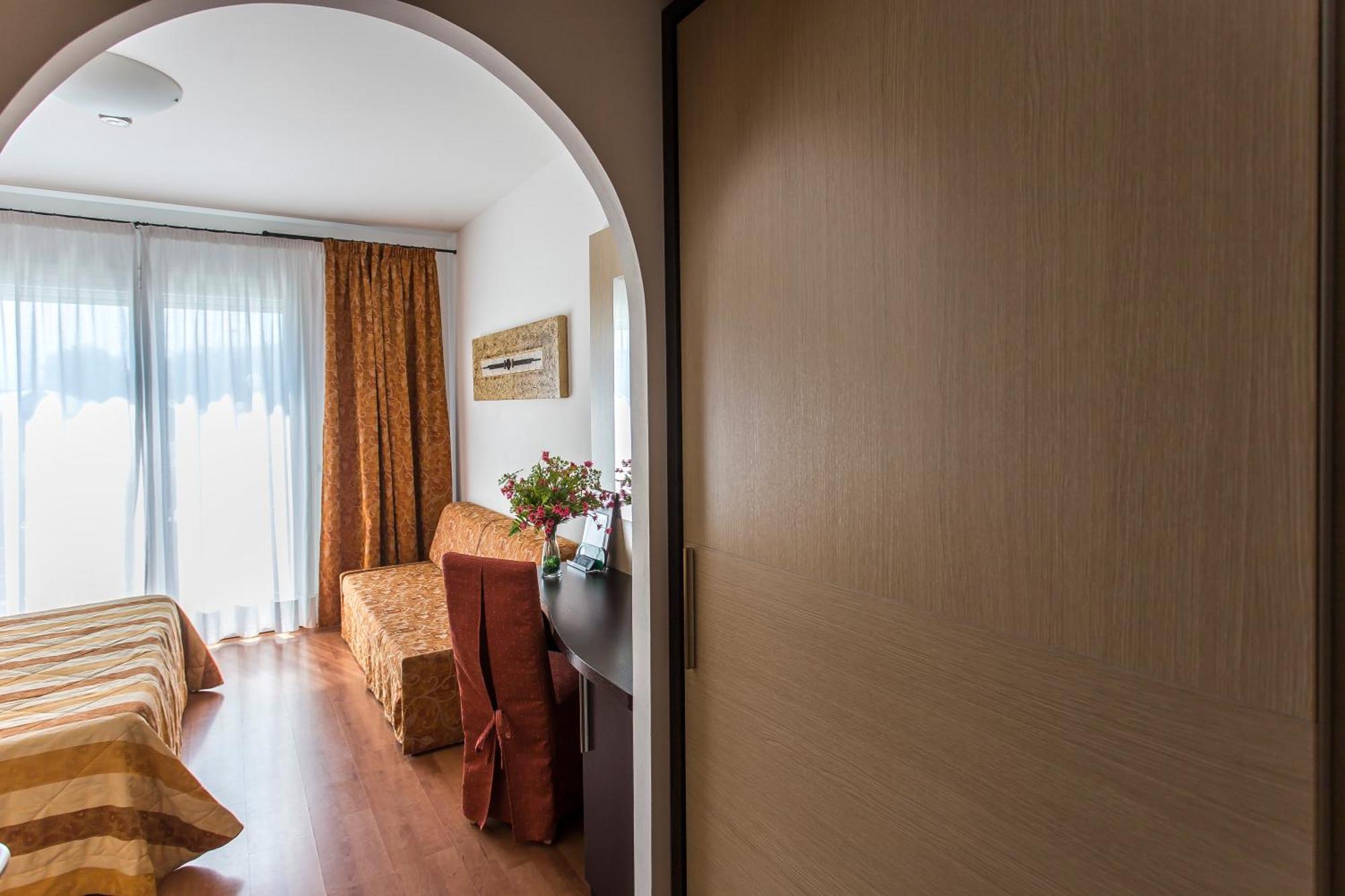 Hotel Olympus Caorle Eksteriør bilde