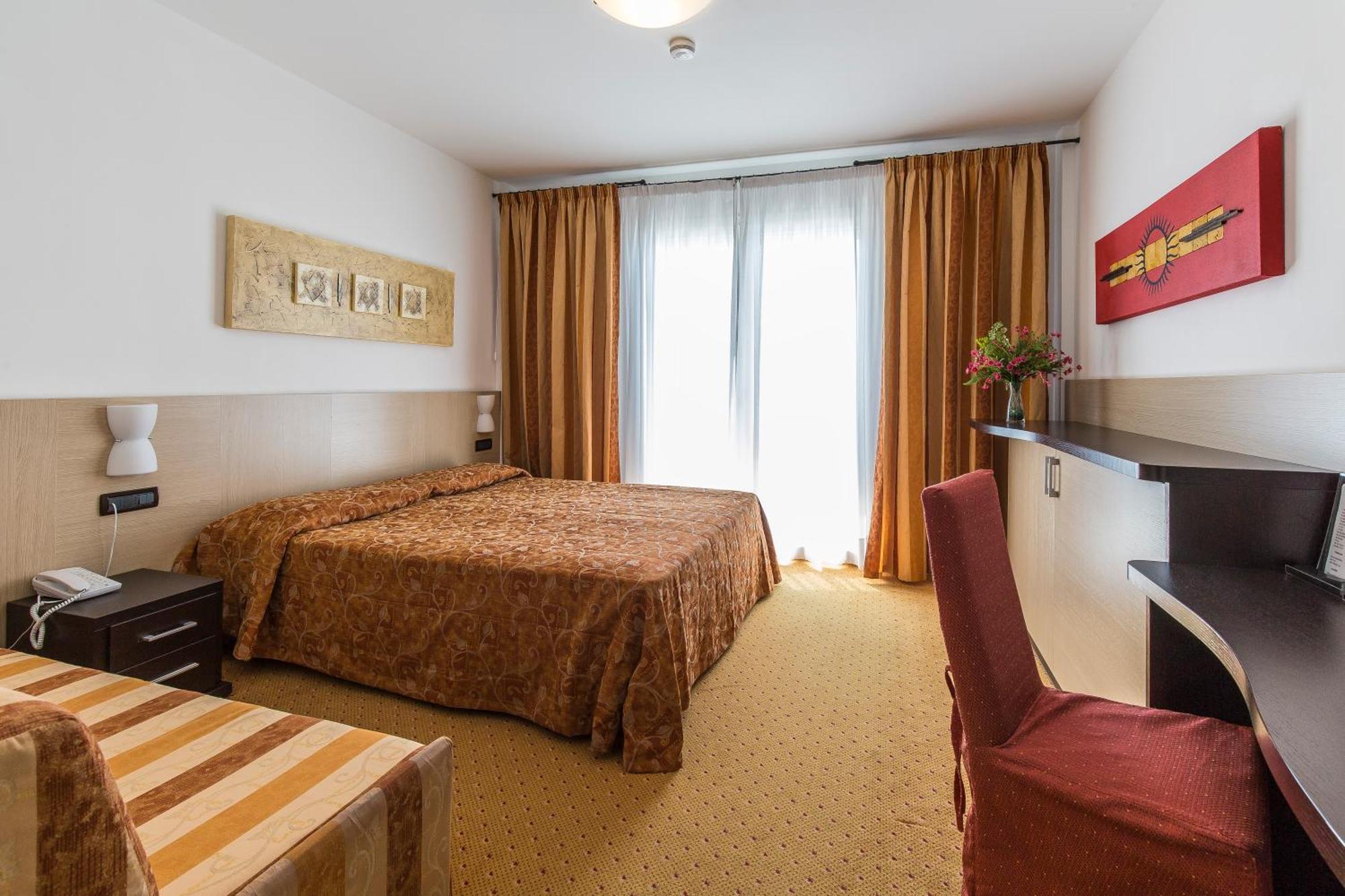 Hotel Olympus Caorle Eksteriør bilde