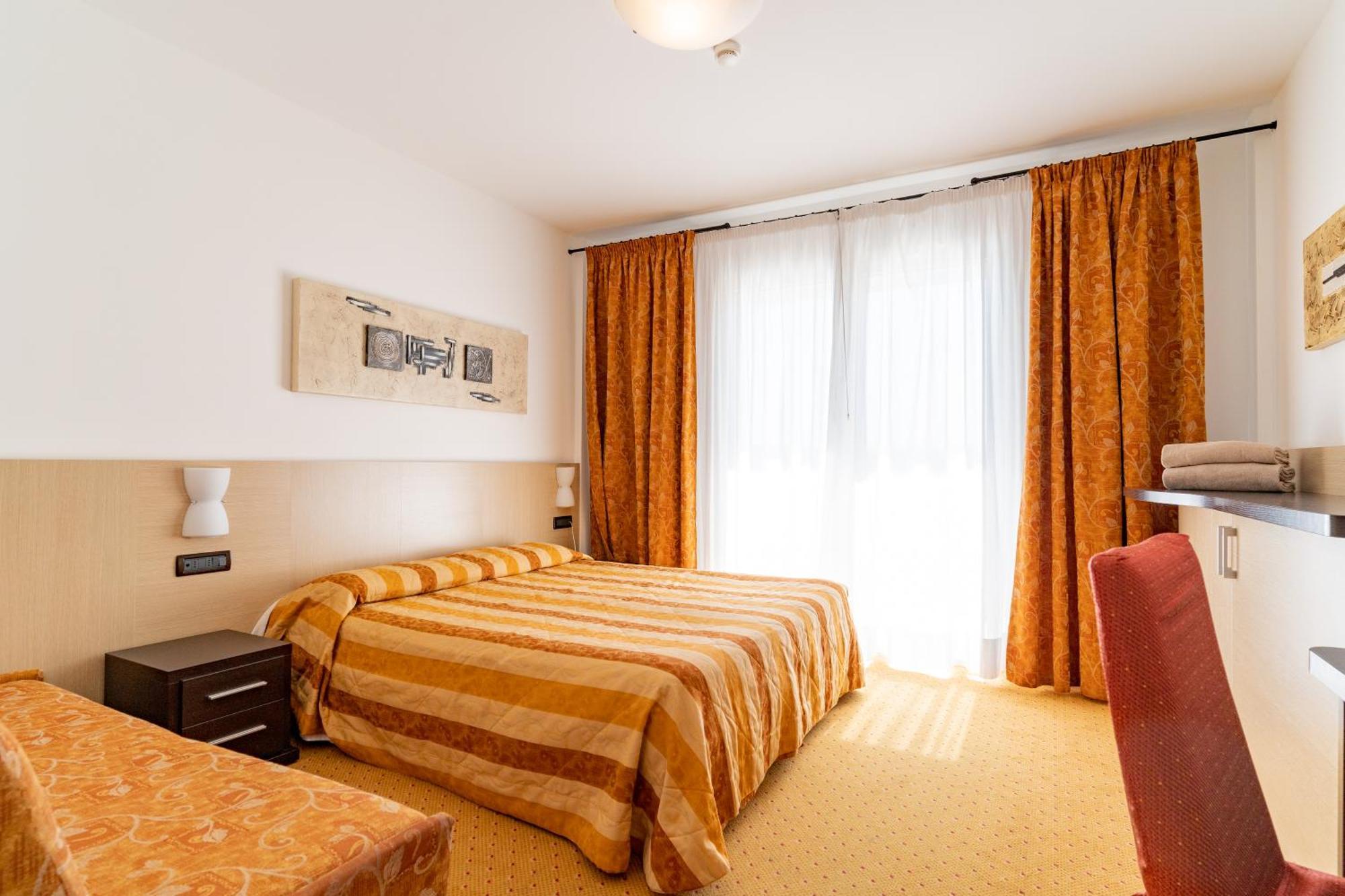Hotel Olympus Caorle Eksteriør bilde
